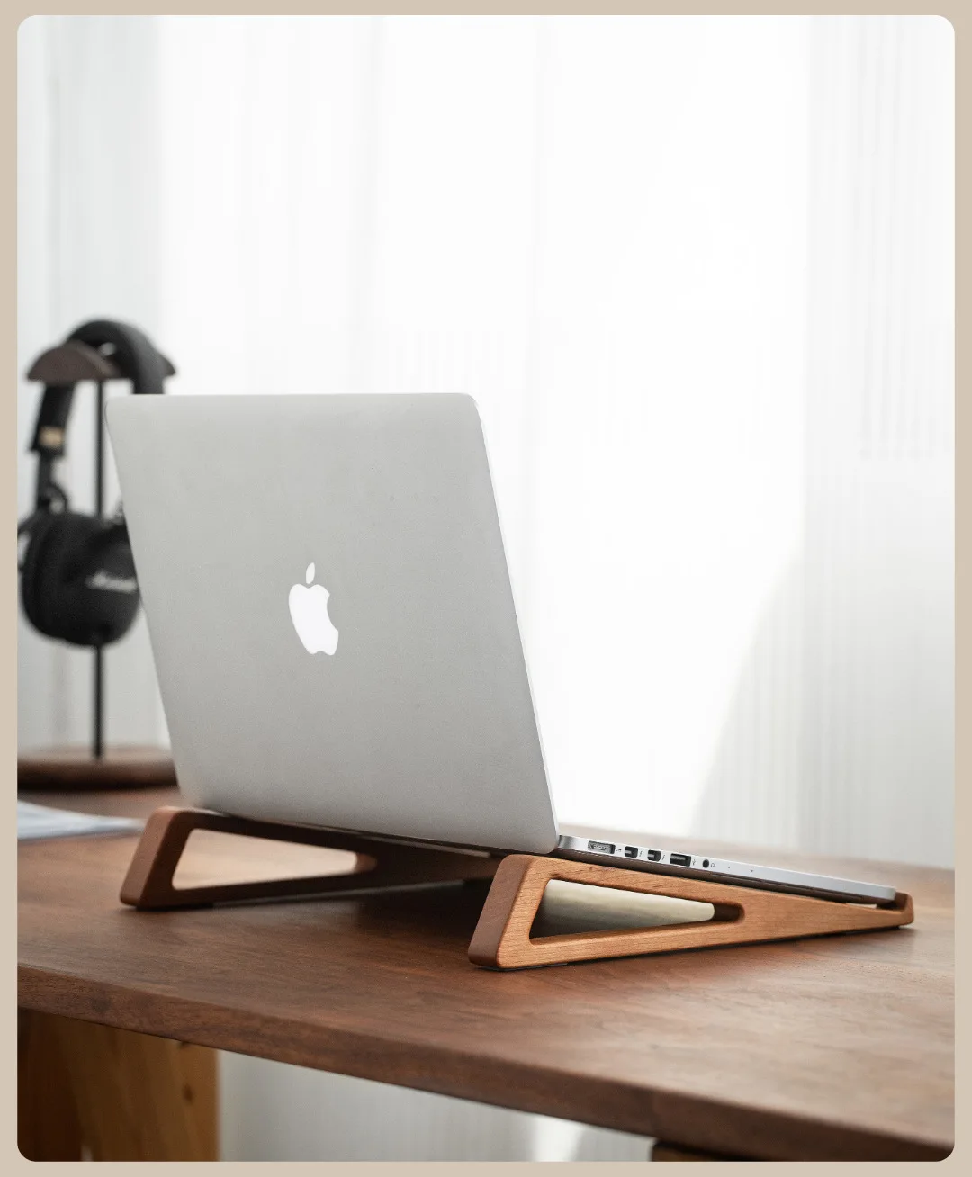 HeMu Walnoothouten laptopstand - Laptop Stand Bamboo recensie en prijs