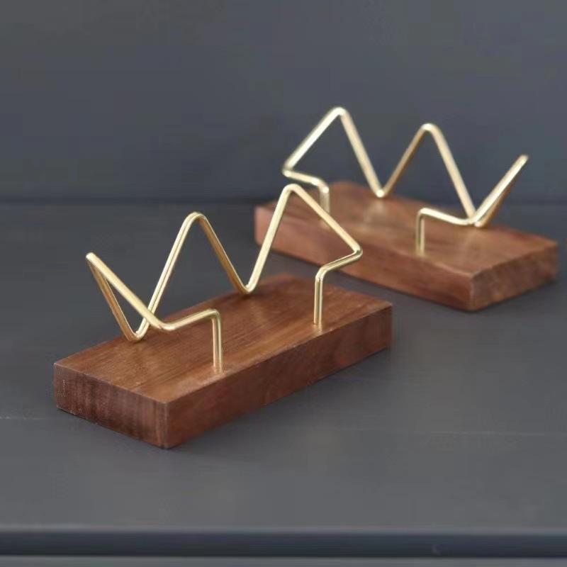 【A8】Houten visitekaartjeshoude - Tech Accessories For Office recensie en prijs